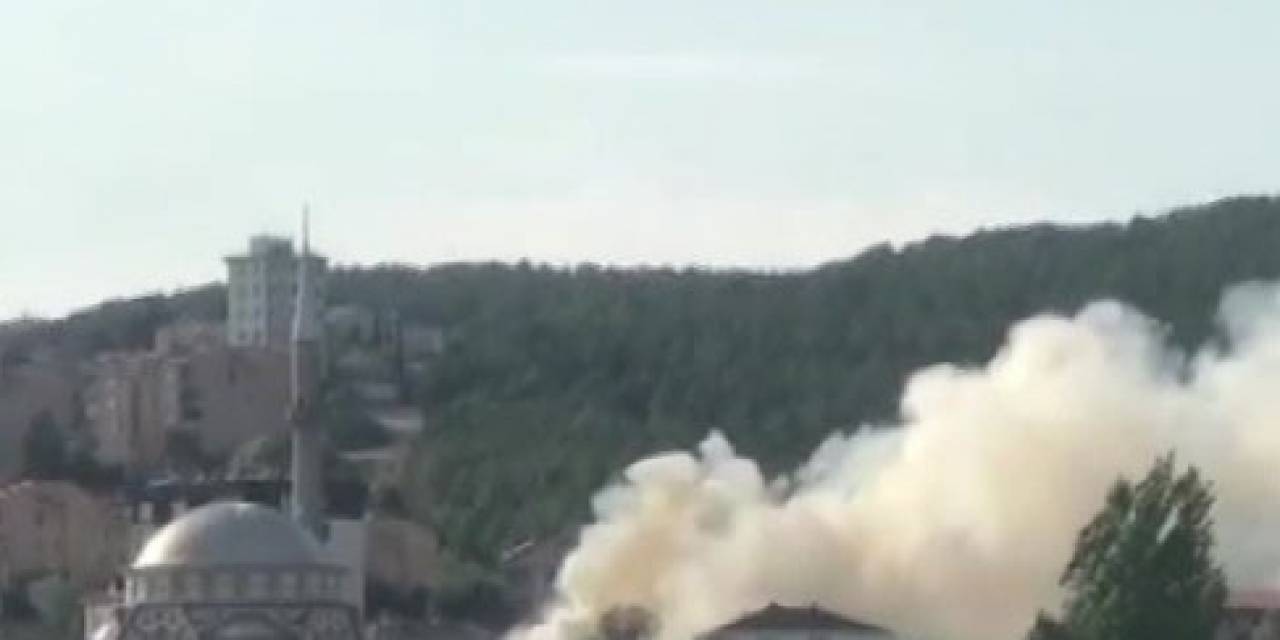 Pendik’te Çatı Yangını