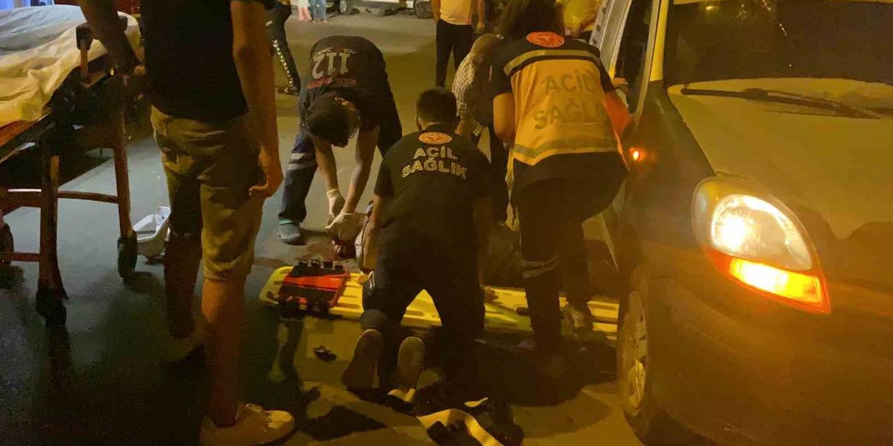 Kontrolden Çıkan Kamyonet Refüje Çarptı: 1 Yaralı