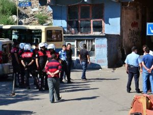 Düğün Konvoyunda Daha Çok Para İsteyince Kavga Çıktı