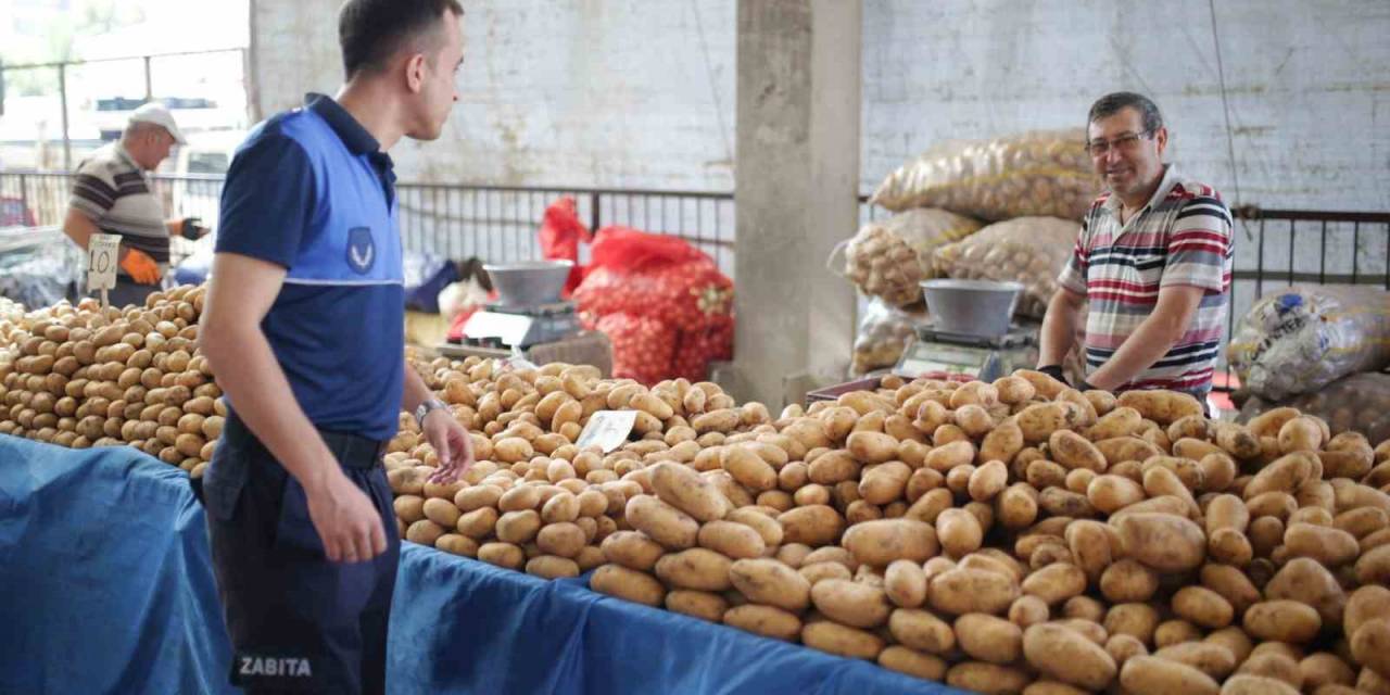 Kütahya Belediyesi Zabıta Ekiplerinden Pazar Denetimi