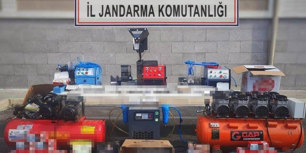 Tekirdağ’da 395 Bin Liralık Kaçak Sigara Operasyonu