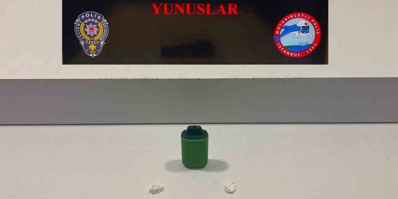 Kadıköy’de Elektronik Sigaradan Uyuşturucu Çıktı