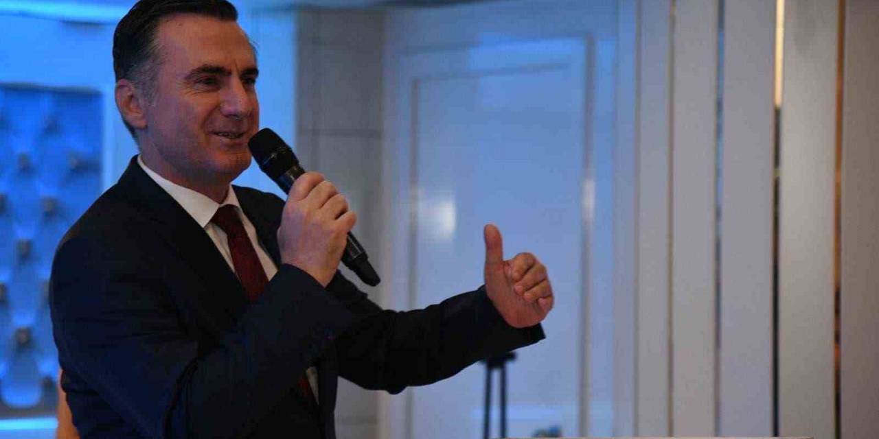 Pursaklar Belediye Başkanı Çetin’den Kaymakam Yıldız’a Veda Yemeği