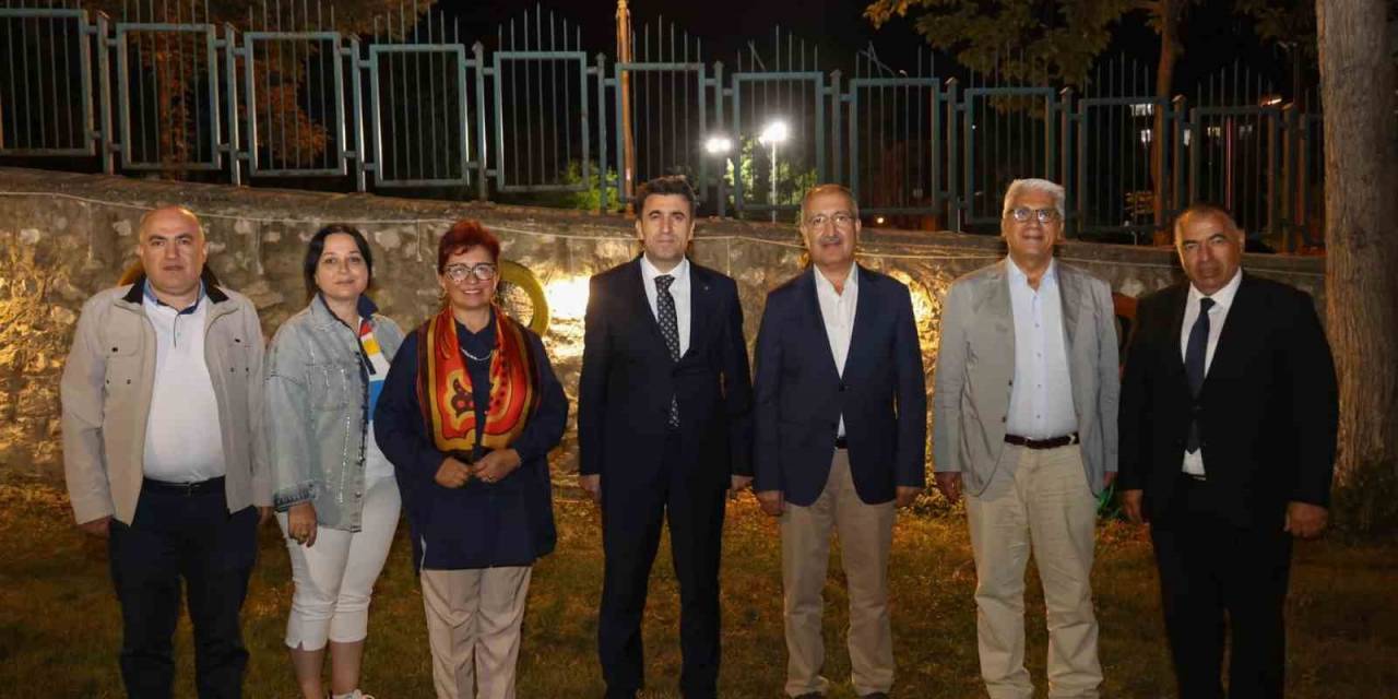 Vali Aygöl, Bik Heyeti İle Bir Araya Geldi