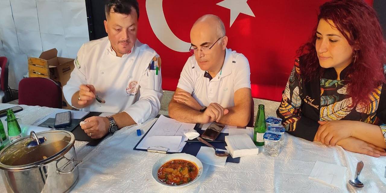 Hanımlar Hünerlerini Yöresel Yemeklerle Sergilediler