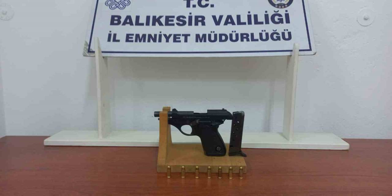Balıkesir’de 14 Aranan Şahıs Yakalandı