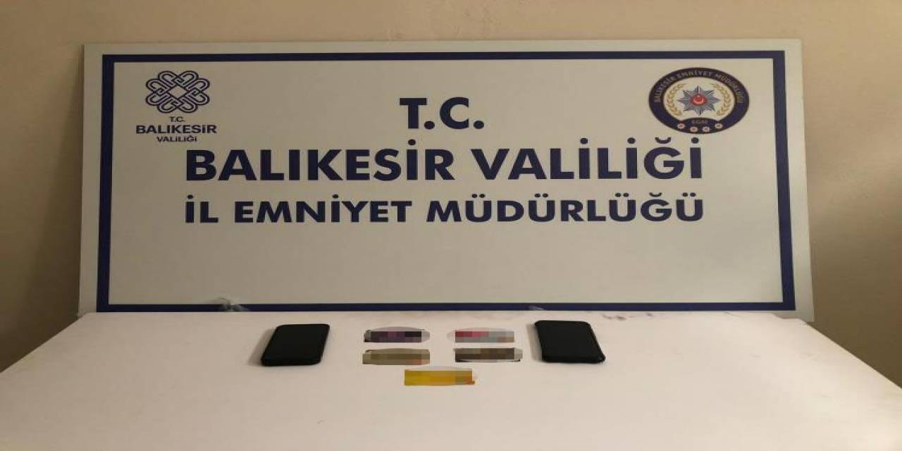 İnternet Dolandırıcıları Yakalandı