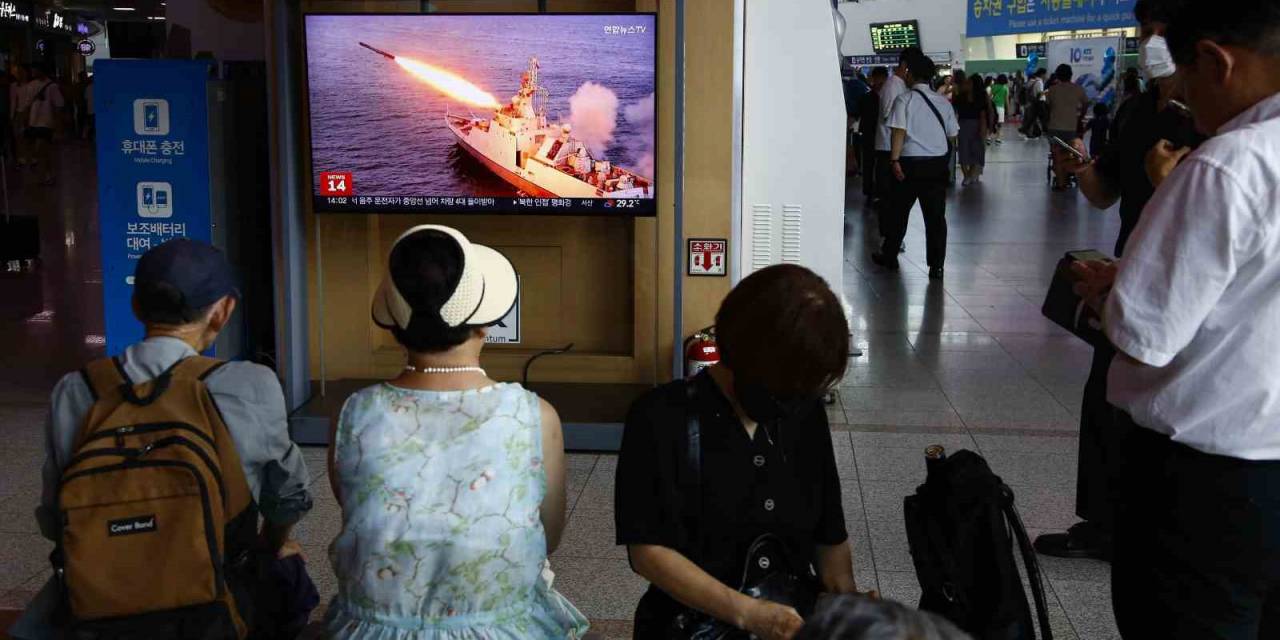 Kuzey Kore, Sarı Deniz İstikametine Seyir Füzeleri Ateşledi