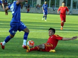 Kayserispor Hazırlık Maçında Kayseri Erciyesspor’u 3-2 Yendi