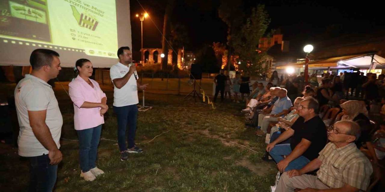 Selçuk’ta Anılar Sinema Ve Gazozla Canlandı