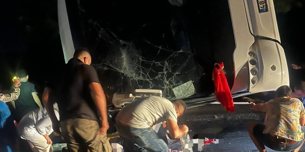 Düğün Yolundaki Kazada Ölen 6 Kişinin Kimliği Belli Oldu