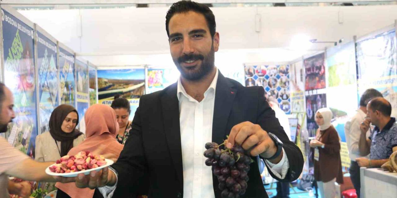 Şanlıurfa’da Uluslararası Turizm Buluşması Renkli Görüntülere Sahne Oldu