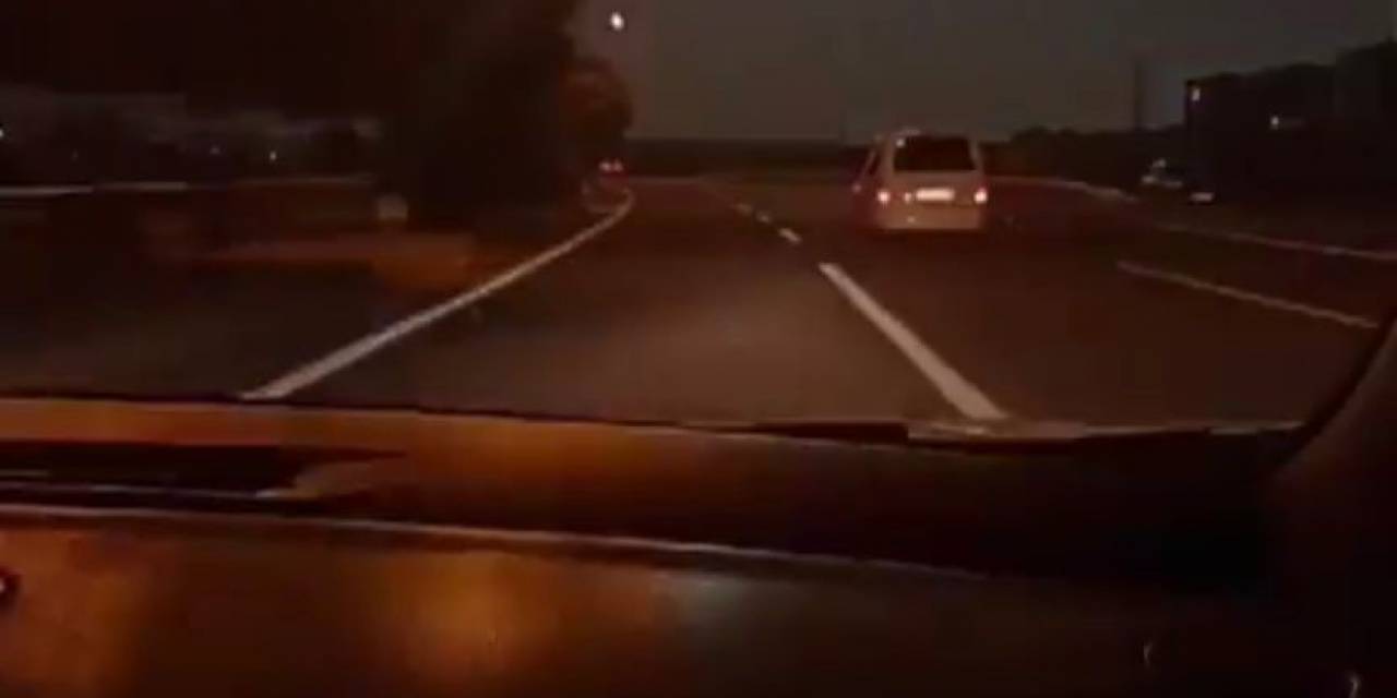 Gökyüzünde Heyecanlandıran Görüntü: Elazığ’da Meteor Düştü İddiası