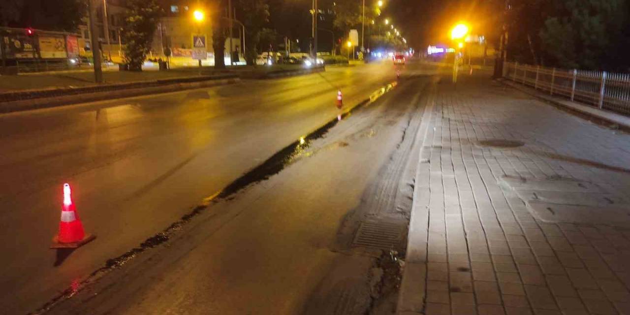 Yere Dökülen Motor Yağı Sürücülere Zor Anlar Yaşattı