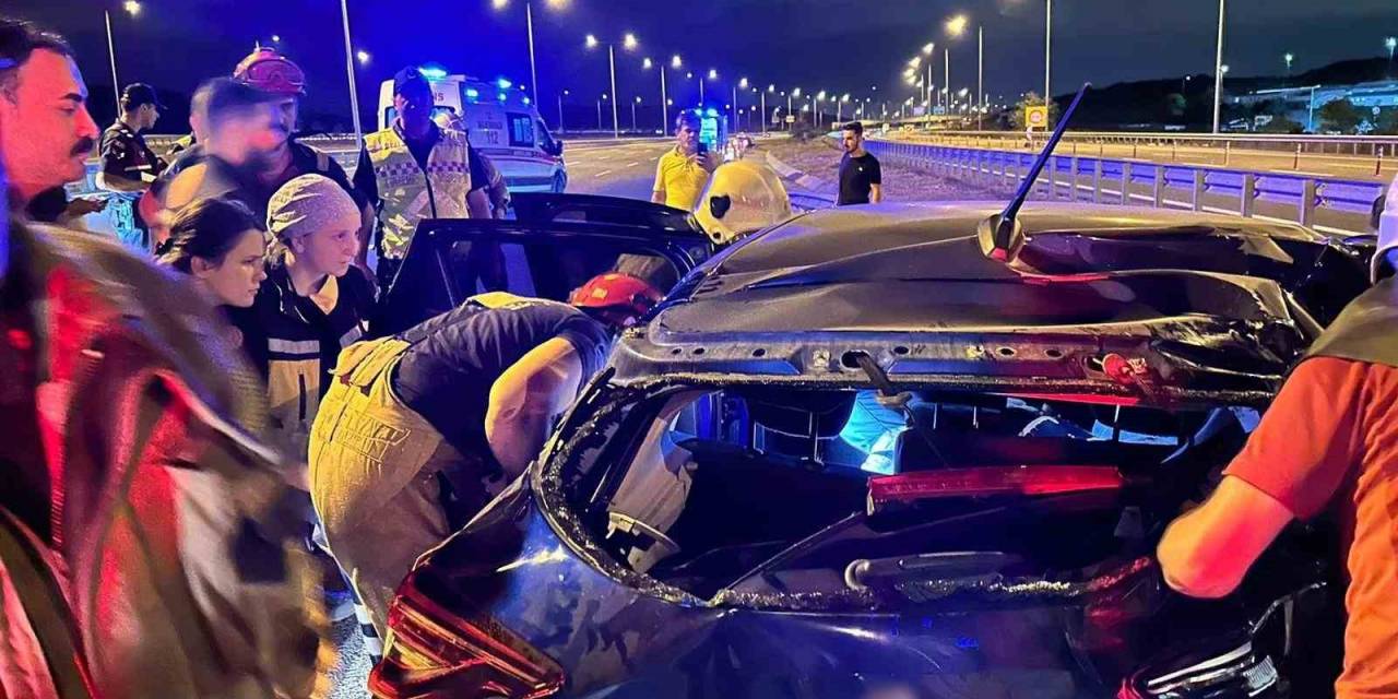 Arnavutköy’de Tır İle Otomobilin Karıştığı Kazada Biri Bebek 4 Kişi Yaralandı