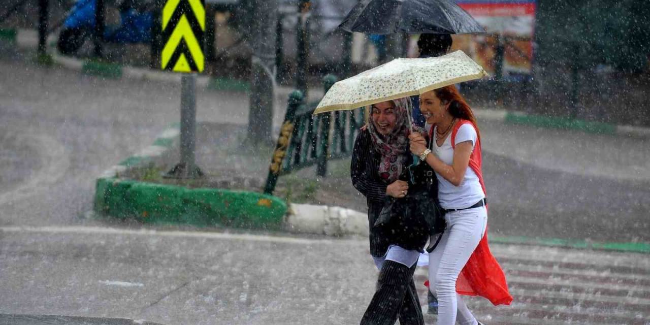 Bayburt’ta Sağanak Yağış Bekleniyor