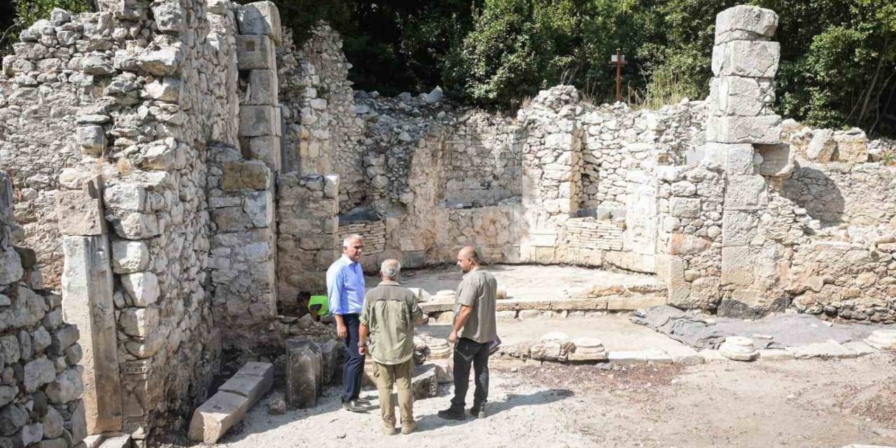 Olimpos’taki Tarihi Kent Gün Yüzüne Çıkıyor