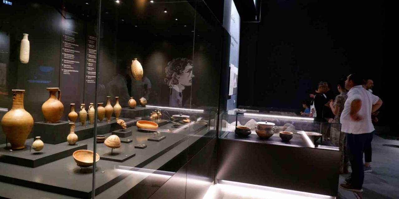 Erzurum Müzesi Ziyaretçilerini Büyülüyor