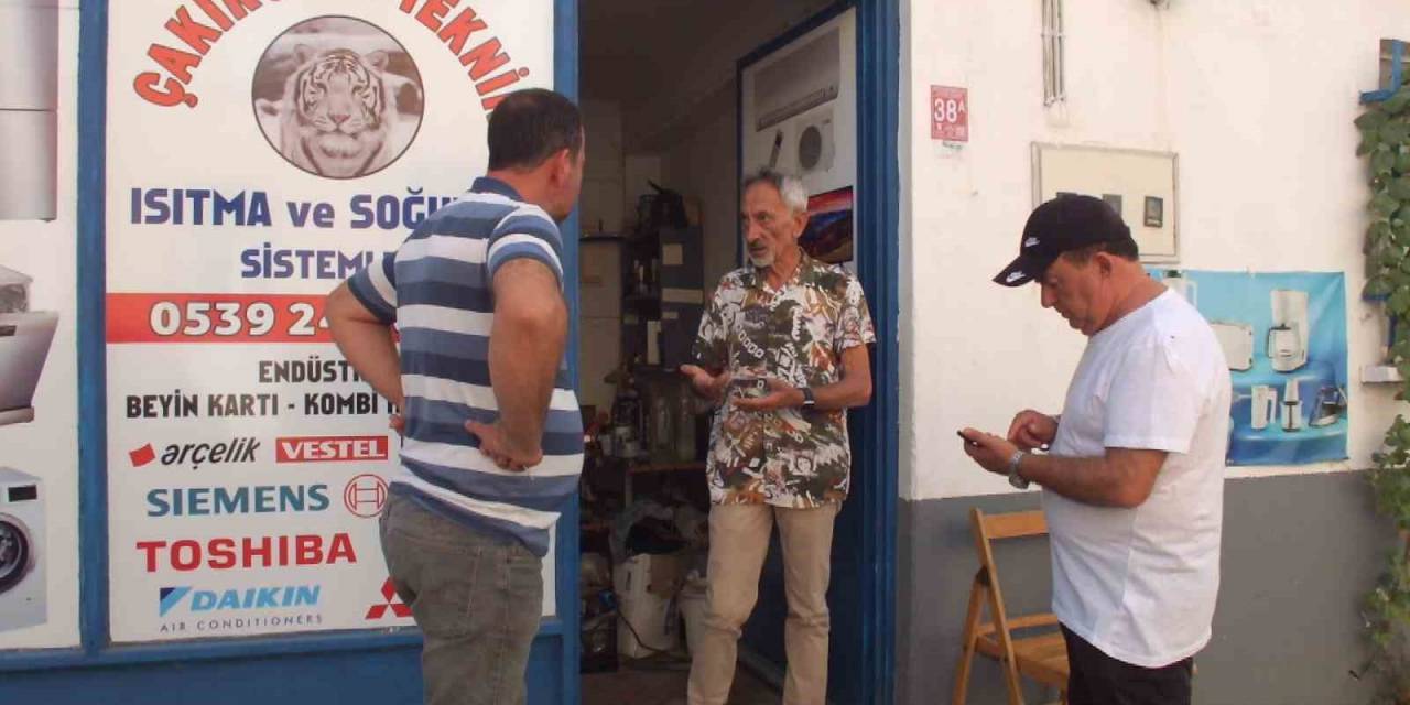 Emekli Profesör, Elektronik Eşya Tamircisi Oldu