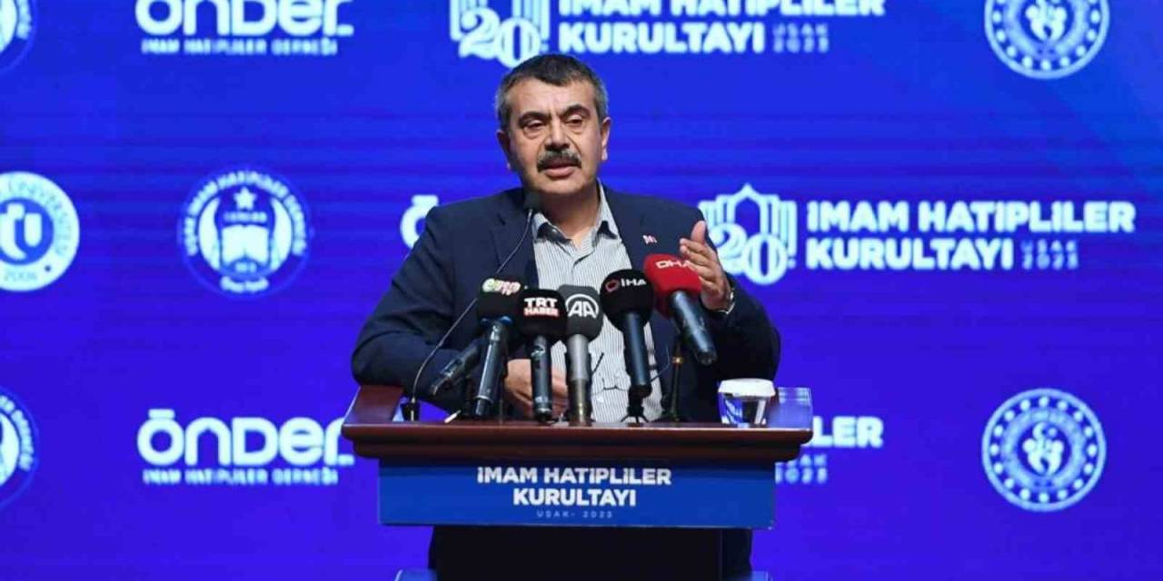 Bakan Tekin: “İmam Hatip Okulları, İnsanların Bir Arada Yaşama Arzu Ve İdeallerini Pekiştiren Çimentodur”