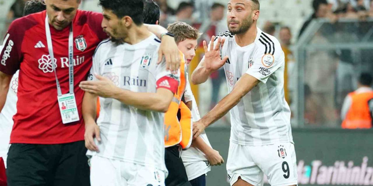 Cenk Tosun Bu Sezon Süper Lig’de İlk Kez Forma Giydi