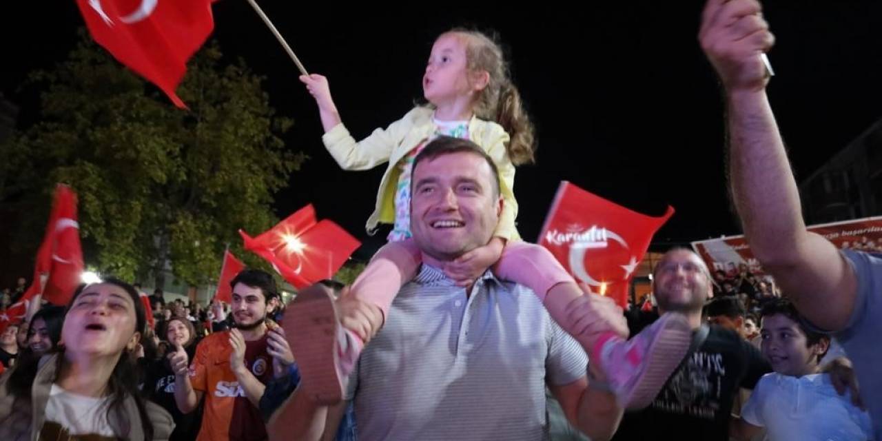 ‘Filenin Sultanları’nın Avrupa Şampiyonluğu Coşkuyla Kutlandı