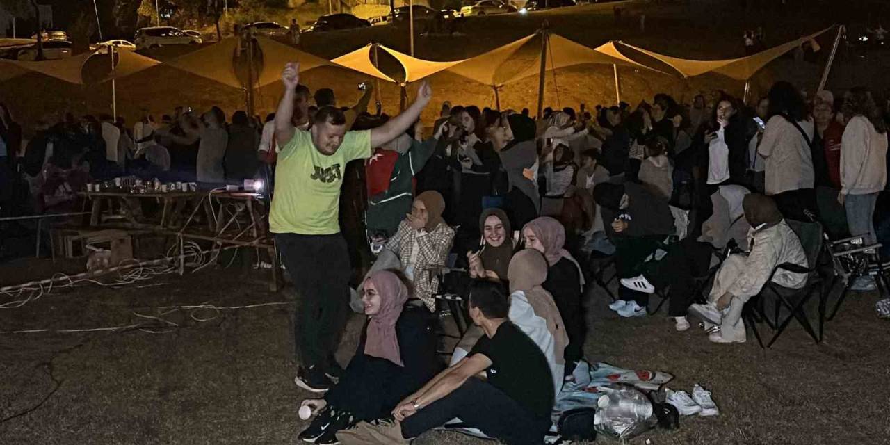 Dev Ekranda Şampiyonluk Maçı