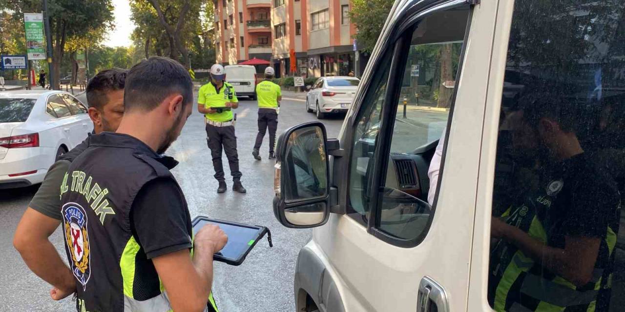 Kadıköy’de Okul Servislerine Yönelik Denetim