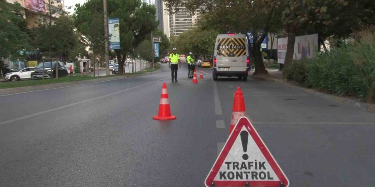 Ataşehir’de Okul Servislerine Yönelik Denetim Yapıldı