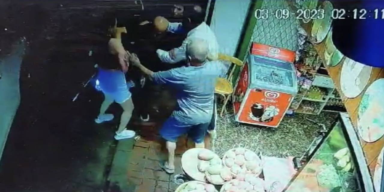 Taksim’de Akıl Almaz Silahlı Yol İsteme Kavgası Kamerada: Otomatik Silahla Bacağından Vurdu