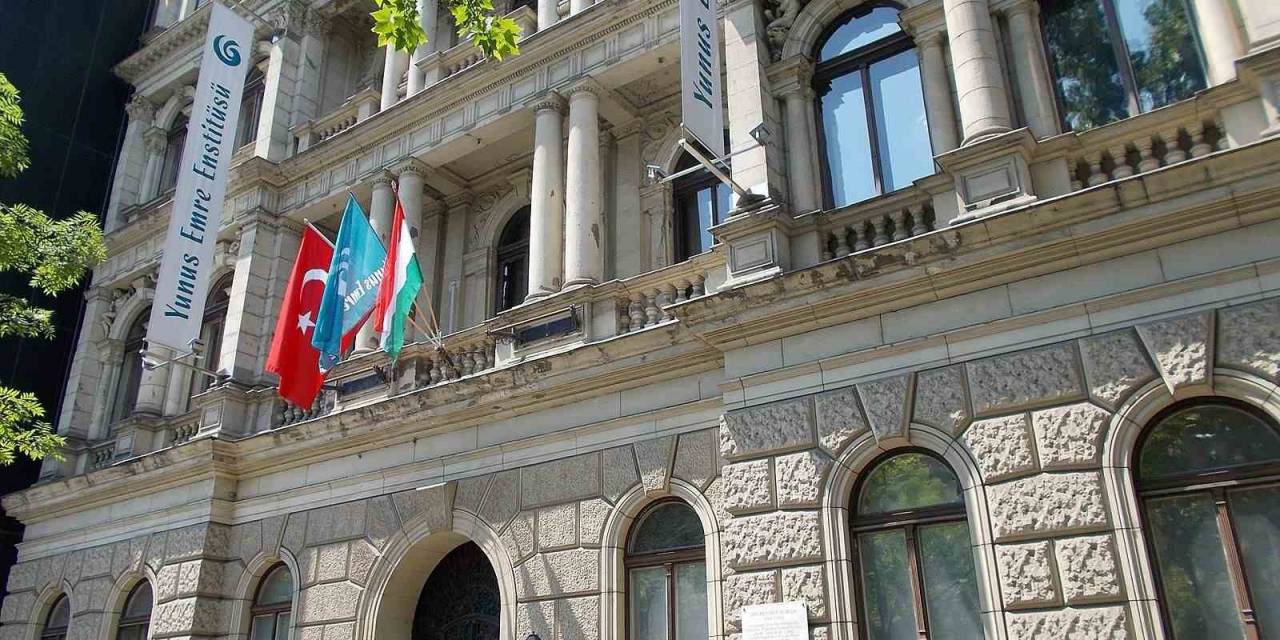 Budapeşte Yunus Emre Enstitüsü Çeviri Atölyesiyle Türk-macar Kültürünü Kelimelerle Birleştirecek