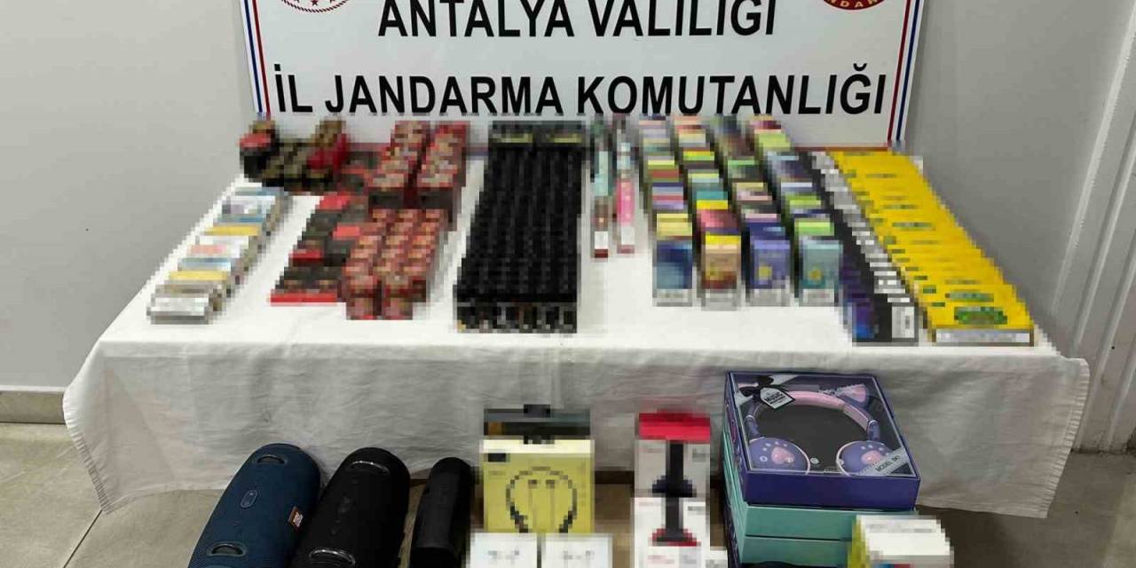 Manavgat’ta Kaçak Sigara Operasyonu: 2 Gözaltı