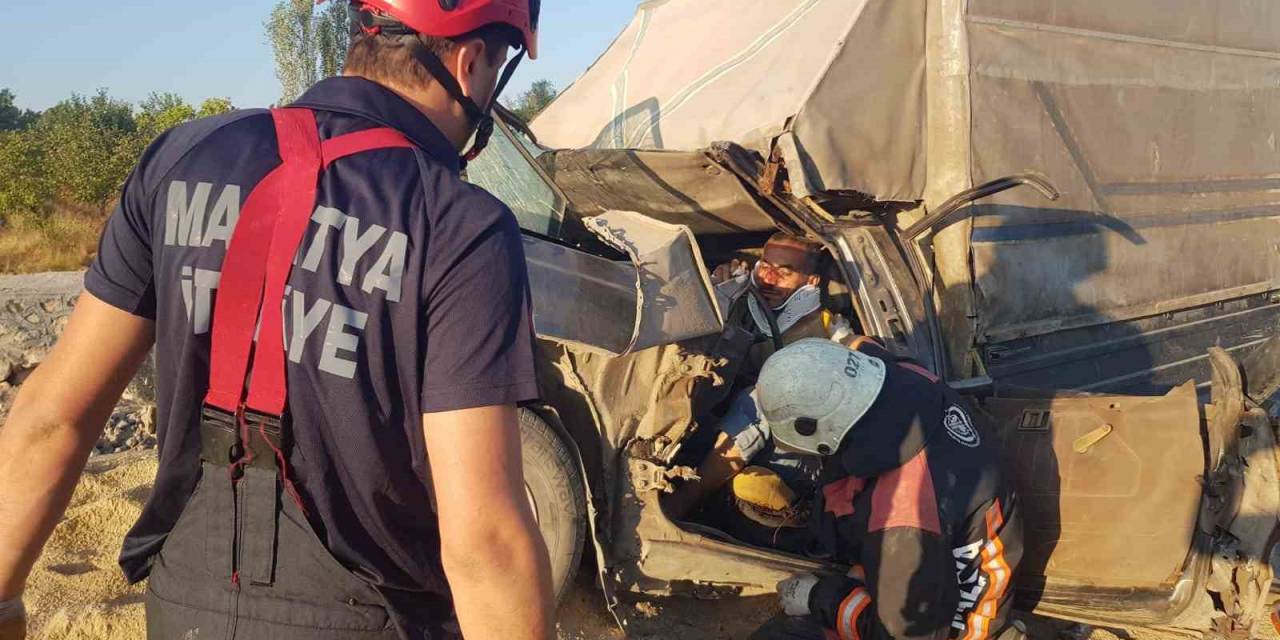 Kontrolden Çıkan Araç Devrildi: 1 Yaralı