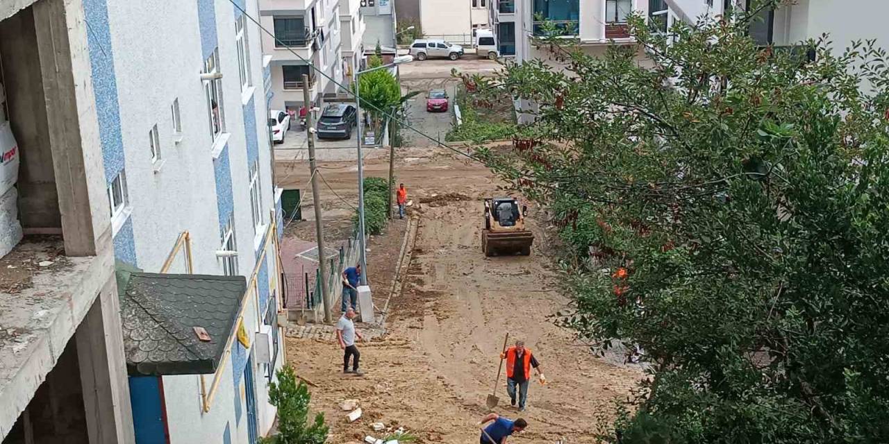 Atakum’da Selin İzleri Temizleniyor