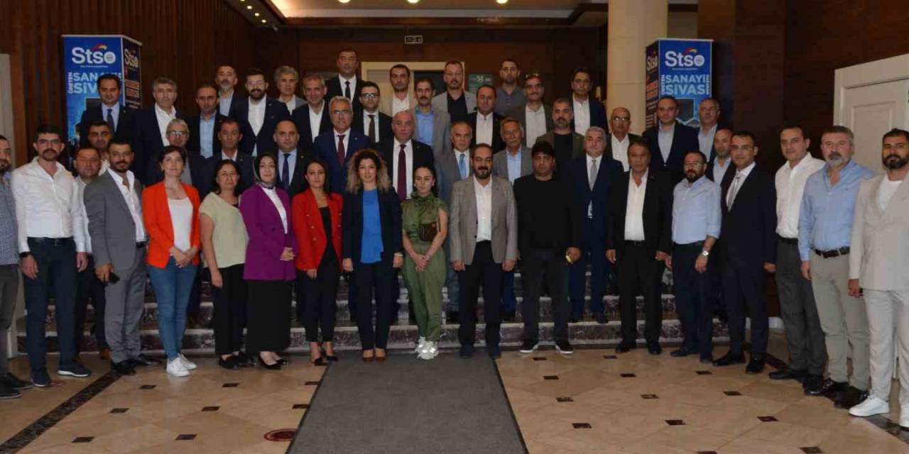 Cumhuriyeti Kuran Şehirler Sivas’ta Buluştu