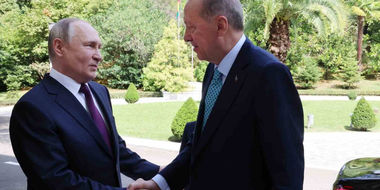 Erdoğan: "Akkuyu Nükleer Enerji Santralindeki Gelişmeler Gayet İyi Bir Şekilde Devam Ediyor"