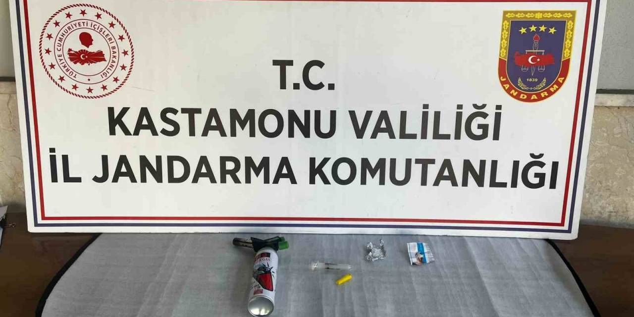 Piyasaya Uyuşturucu Sürerken Yakalanan Şahıs Serbest Bırakıldı