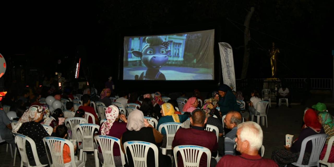 Yenişehir’de Açık Hava Sinema Günleri Başladı