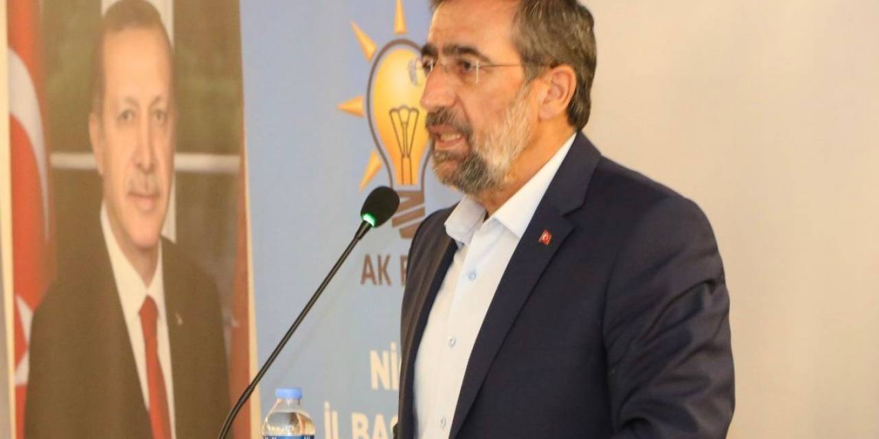 Ak Partili Şafak İstifa Etti