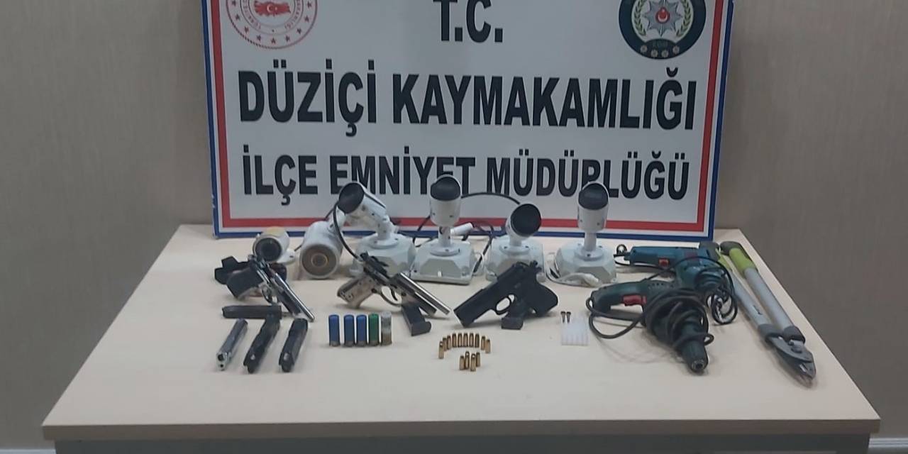 Osmaniye’de Güvenlik Kamerası Çalan Hırsızlar Güvenlik Kamerasına Yakalandı
