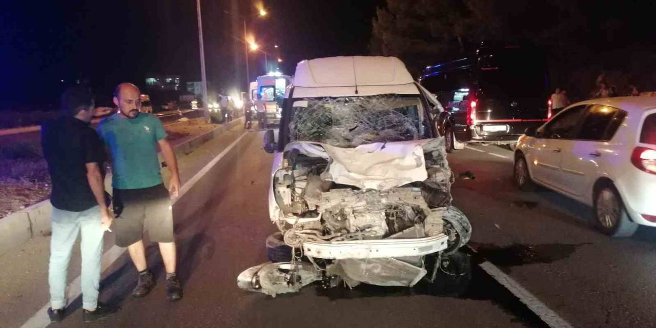 19 Yaşındaki Nagihan Yaya Geçidinde Can Verdi, Olay Yerine Koşan Arkadaşları Gözyaşlarını Tutamadı