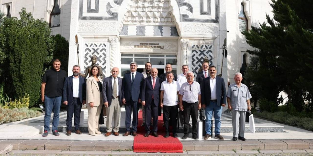 Keçiören’de Alevi Dedeleri Ve Kanaat Önderleri Bir Araya Geldi