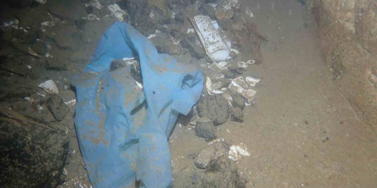 Keban Baraj Gölü’ndeki Kirlilik Su Altı Kamerası İle Görüntülendi