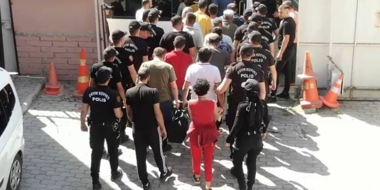 Aranan 92 Şahıs Polisten Kaçamadı