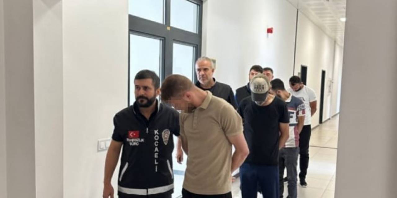 Çaldıkları Motosikleti Satınca Yakayı Ele Verdiler