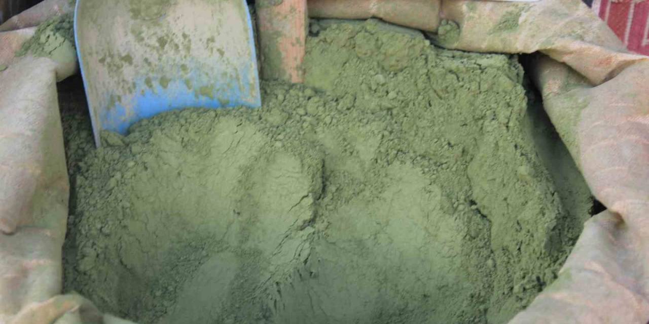 Kına Gecesi Düzenleyecekler Son Alışverişlerini Yapıyorlar