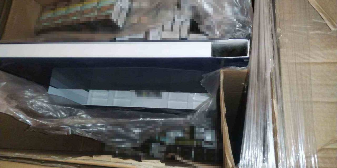 Mobilyalar Arasına Gizlenen 61 Bin 600 Adet Kaçak Sigara Bulundu