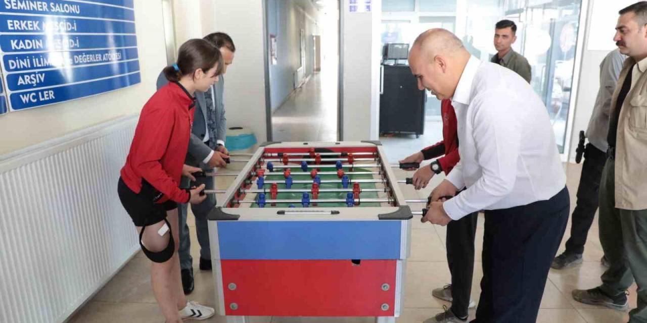 Ağrı Valisi Koç, Patnos İlçesinde Devam Eden Yatırımları Yerinde İnceledi