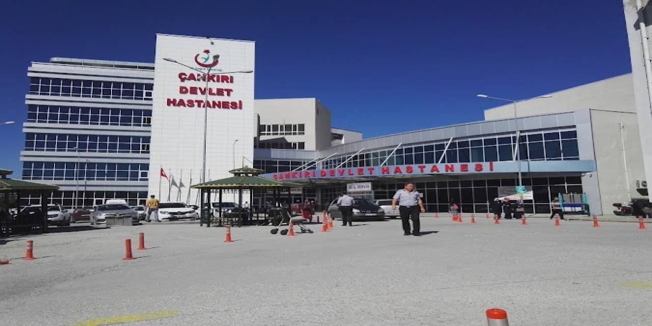 Çankırı’da İki Otomobil Çarpıştı: 1 Ölü, 7 Yaralı