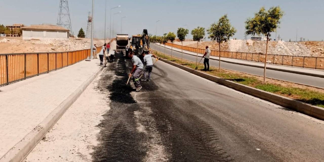 Siirt Belediyesi Asfalt Çalışmalarına Devam Ediyor